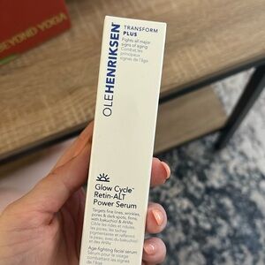 OLEHENRIKSEN Glow Cycle Retin-ALT Power Serum